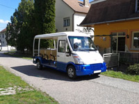 Városnéző kisbusz